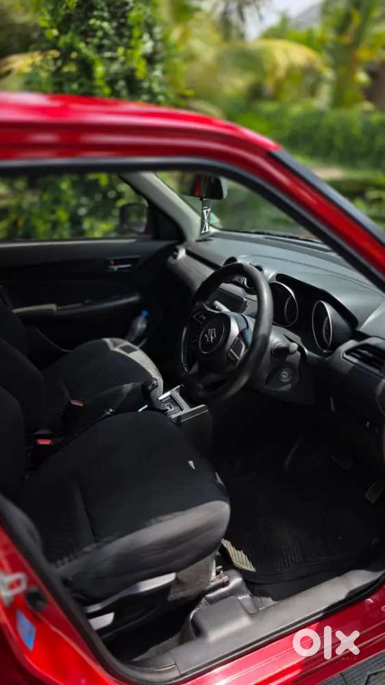 2022 Swift Vxi 
Automatic 
Single Owner