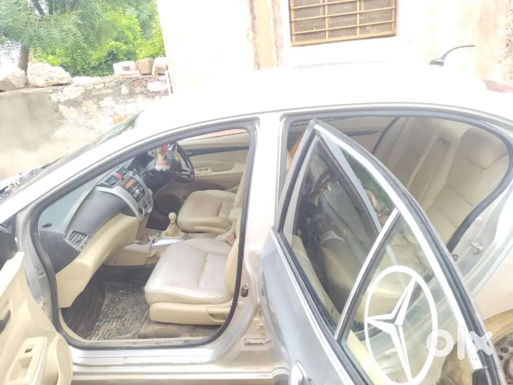 Good Candition Car