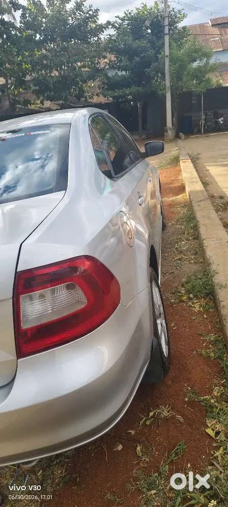 Skoda Rapid Elegance 2012 Diesel Manual