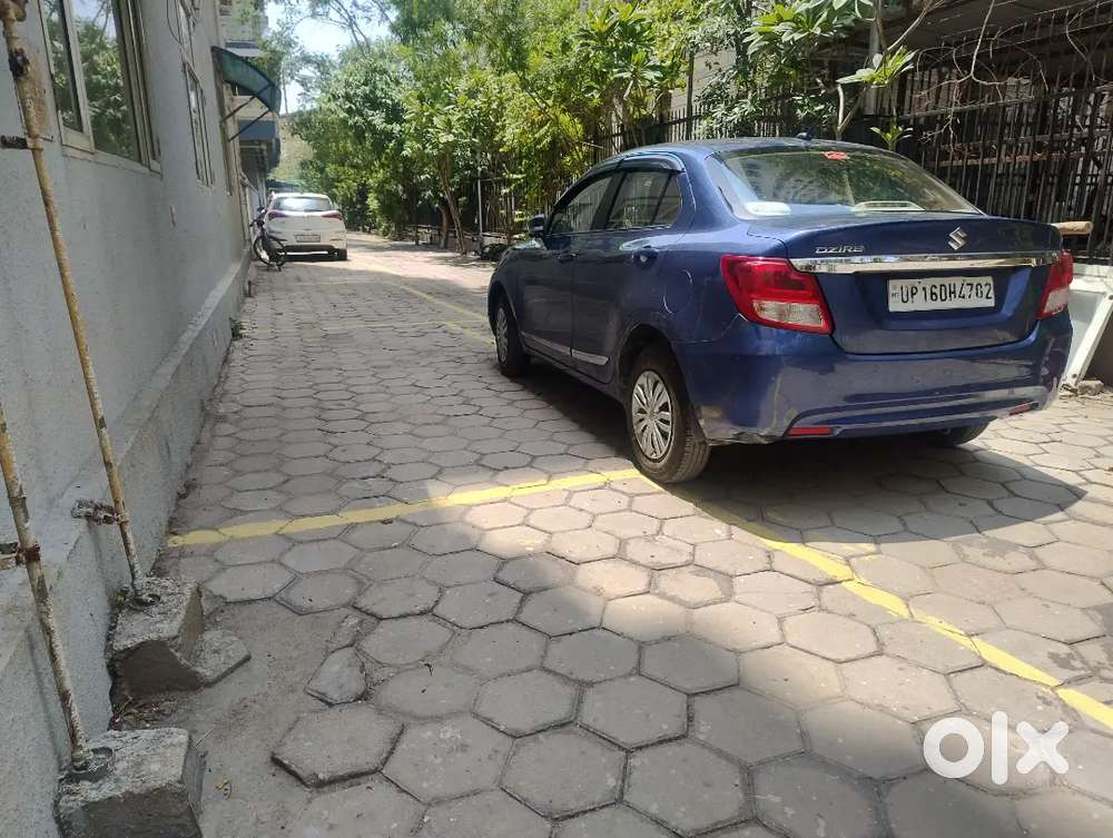 Maruti Suzuki Dzire 2022 Petrol 10881 Km Driven