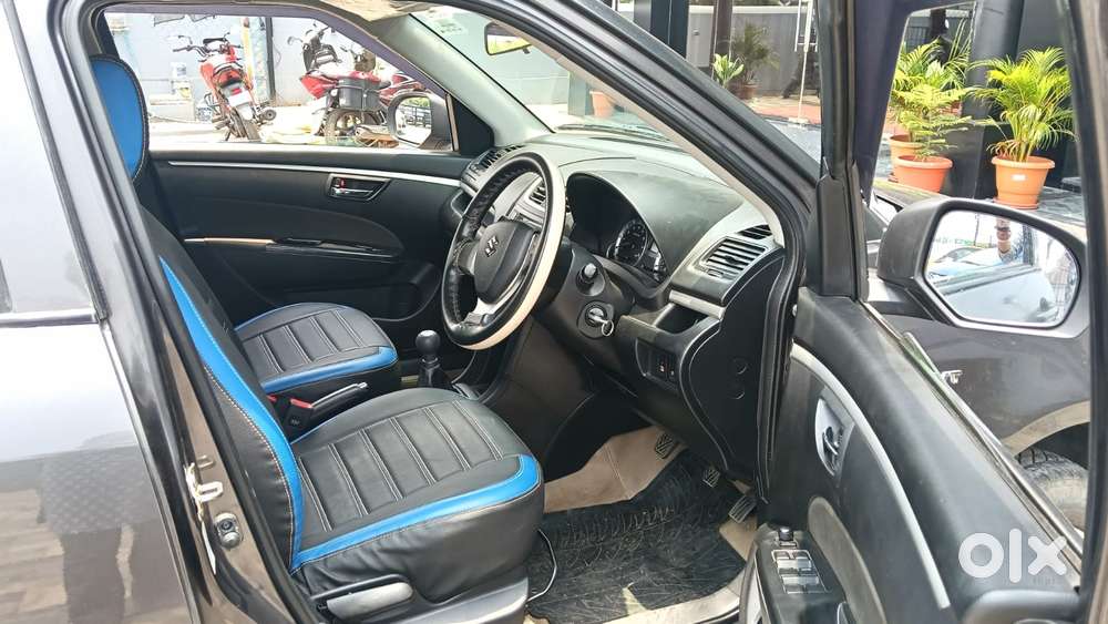 Maruti Suzuki Swift Vxi + Manual, 2017, Petrol