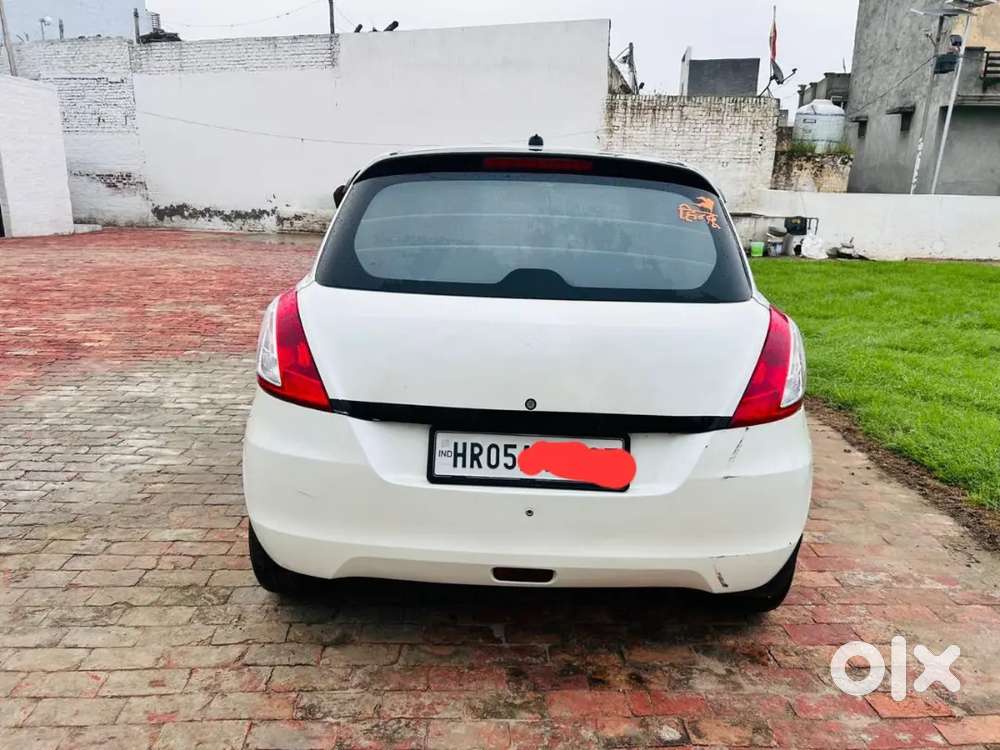 White Swift 2015 Model Diesel For Sale