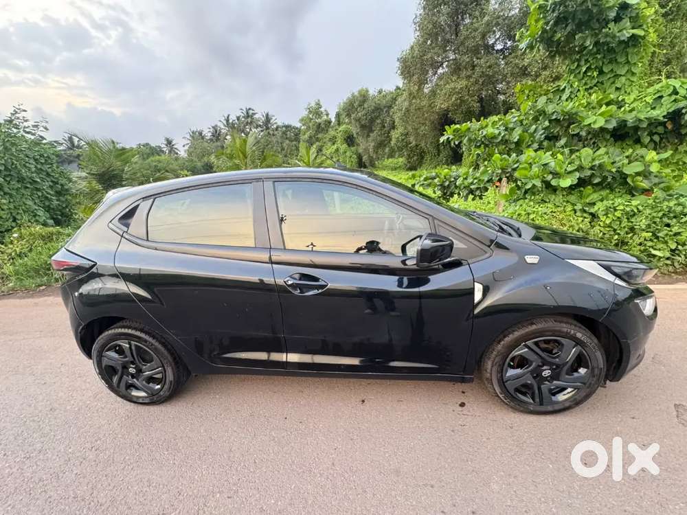 Tata Altroz 1.2 Petrol 2022