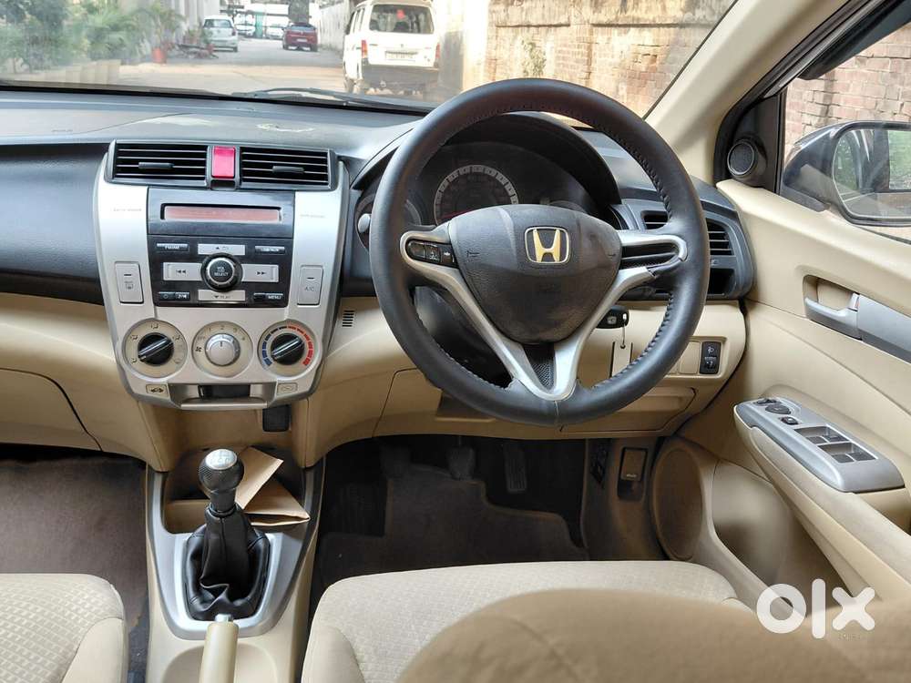 Honda City 2008-2011 1.5 V Mt, 2011, Petrol