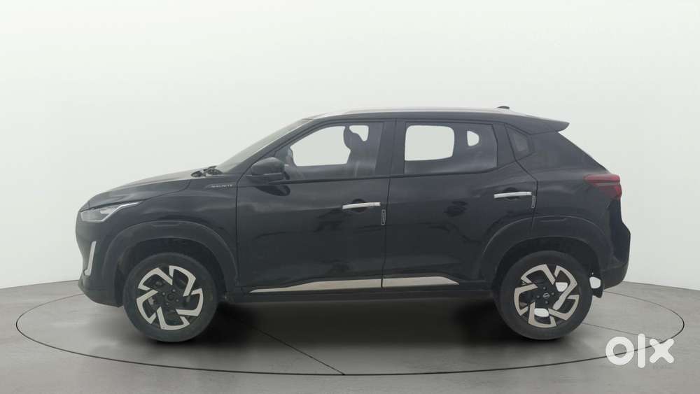 Nissan Magnite 1.0 Xv, 2022, Petrol