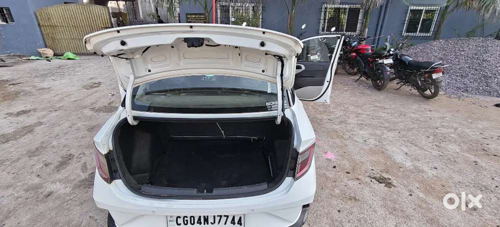 Hyundai Aura 1.2 Petrol 2021 First Owner