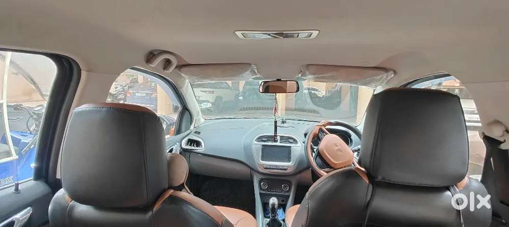 Tata Tiago Ev 2019 Xe Upar Se Cng Lagaye Hain