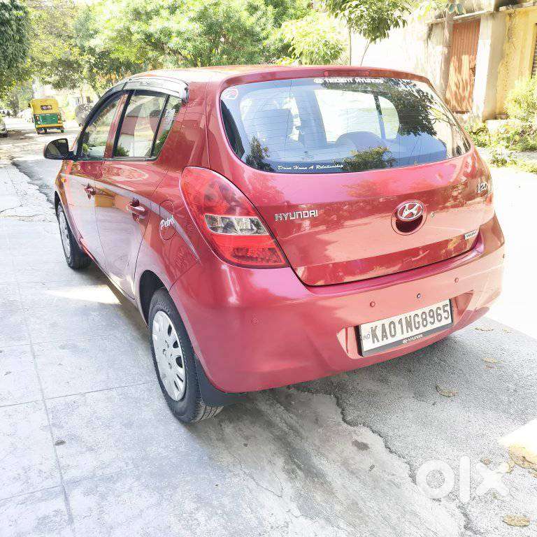 Hyundai I20 Magna 1.2 Mt, 2011, Petrol