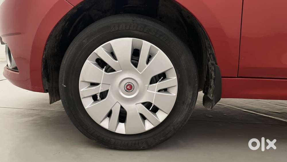 Tata Tiago 1.2 Revotron Xz Wo Alloy, 2016, Petrol