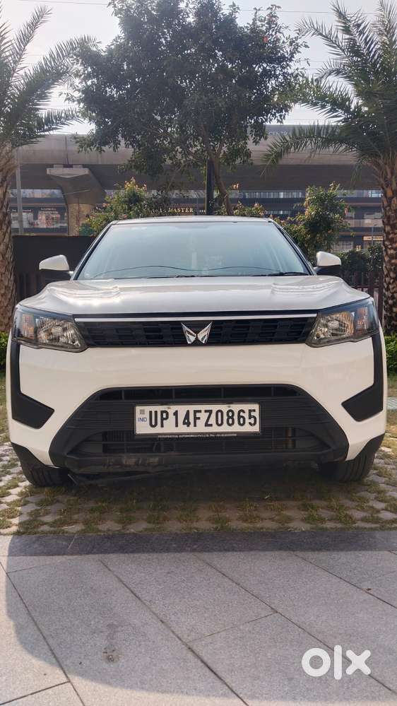 Mahindra Xuv300 W4, 2024, Petrol
