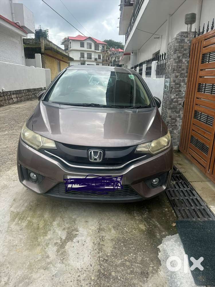 Honda Jazz 1.2v Cvt(i Vtec) Single Hand Driven Car With Less Milage.