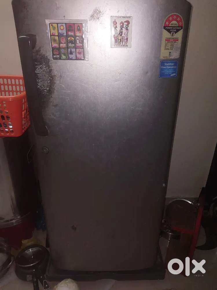 Fridge for sale at 3000
