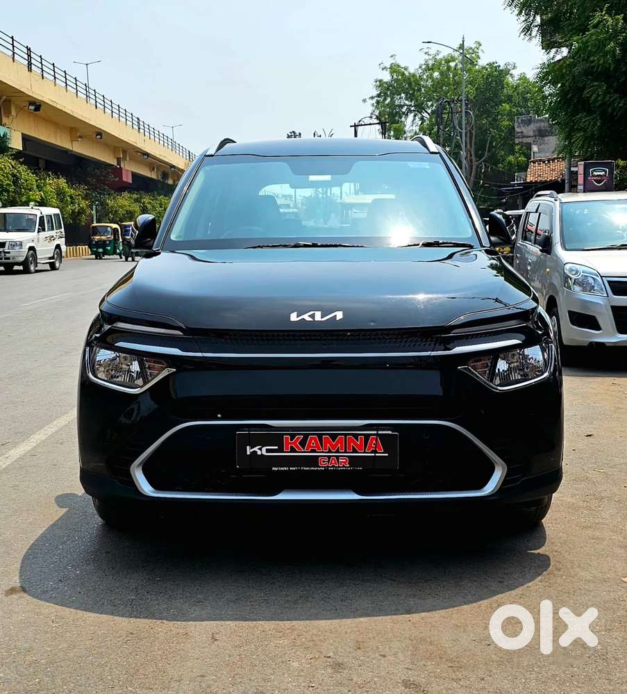 Kia Carens, 2024, Petrol