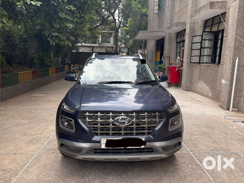 Hyundai Venue Petrol 2019