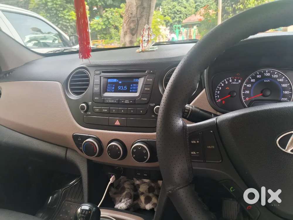 Hyundai Grand I10 Sportz 2015