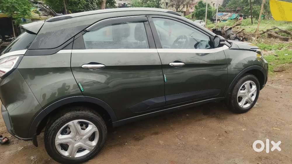Tata Nexon 2020 Petrol Manual 66000 Km