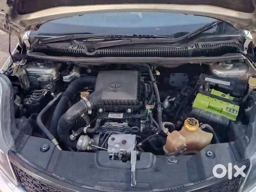 Tata Nexon 1.2 Revotron Xza Plus, 2019, Petrol