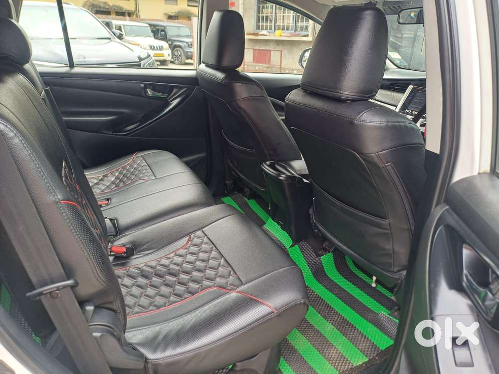 Toyota Innova Crysta 2.4 G Mt 8s, 2019, Diesel