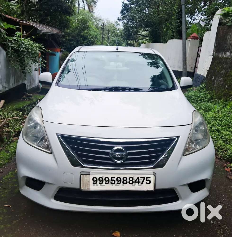 Nissan Sunny Petrol 2011