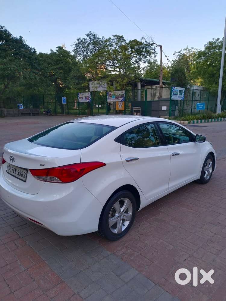 Hyundai Elantra 1.8 Sx Mt, 2012, Petrol