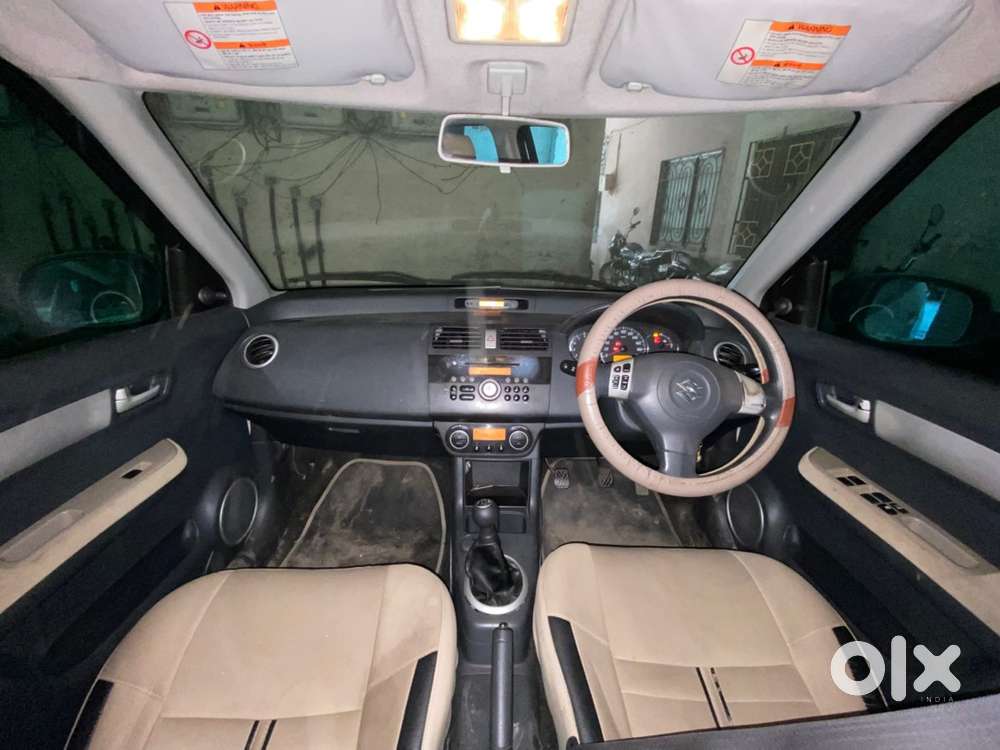 Maruti Swift Dzire 2011