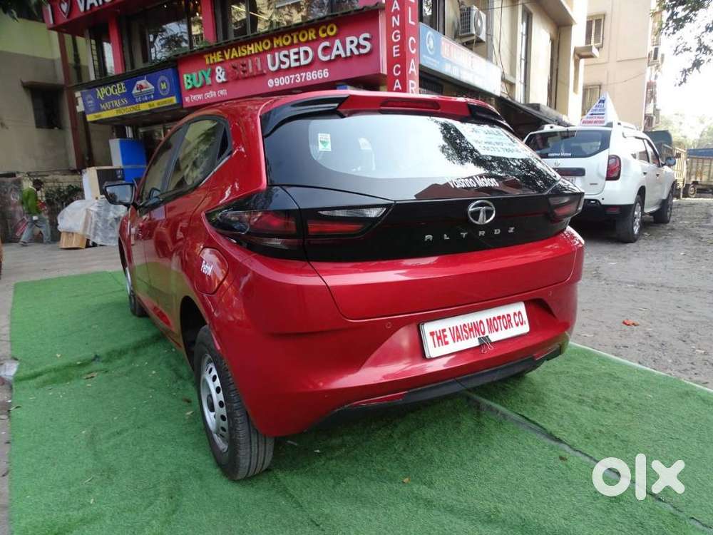 Tata Altroz 1.2 Xe, 2022, Petrol