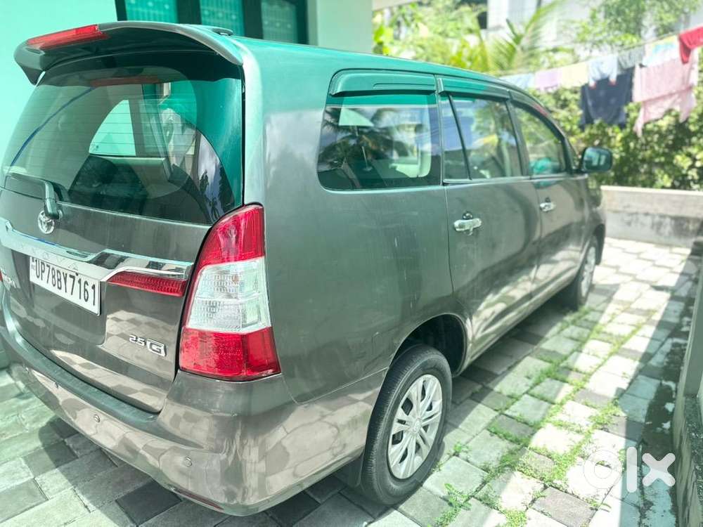Toyota Innova Diesel Car 2010