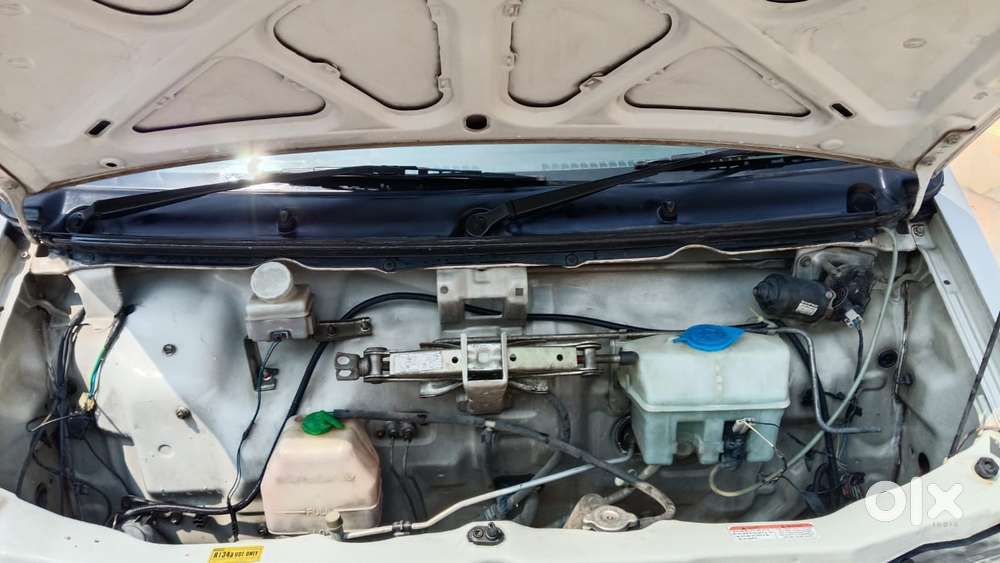 Maruti Suzuki Eeco 5 Str Ac (o), 2010, Petrol