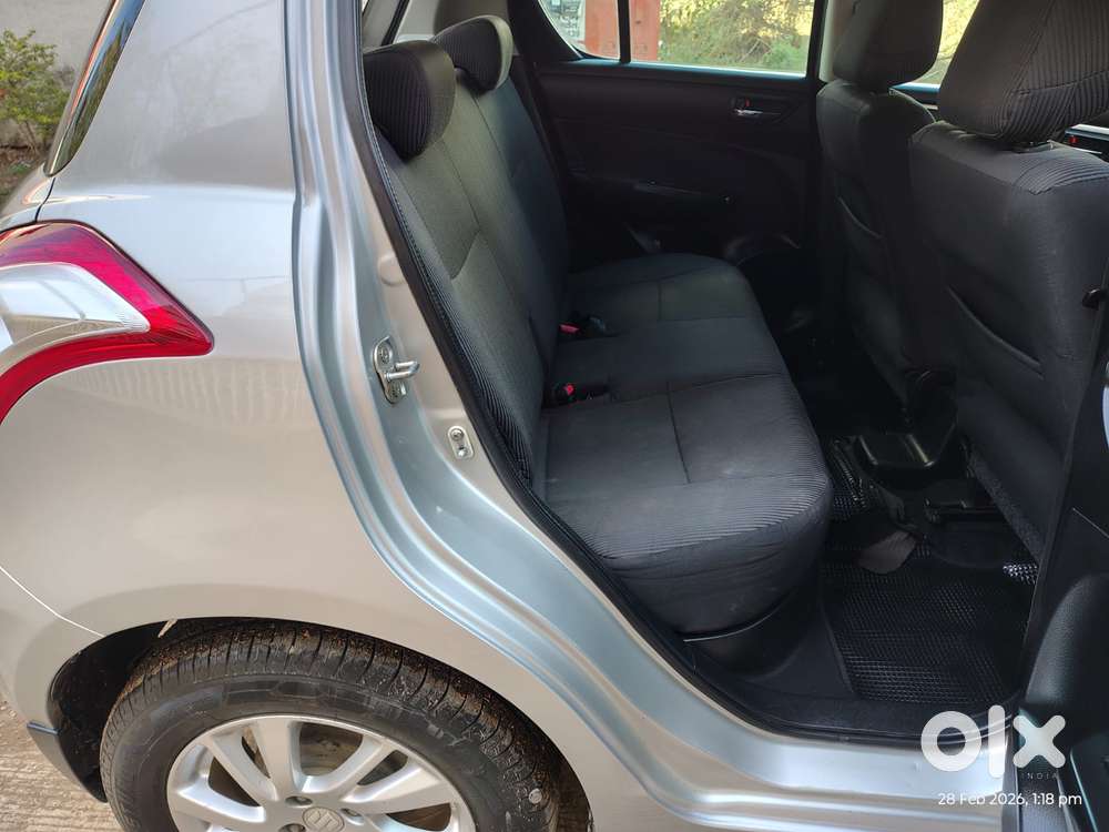 Maruti Suzuki Swift Zxi, 2012, Petrol