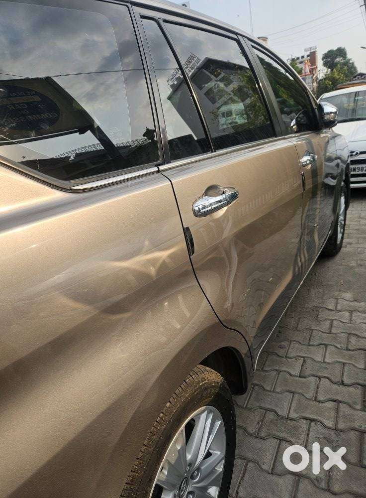 Toyota Innova Crysta 2.8z Automatic, 2018, Diesel