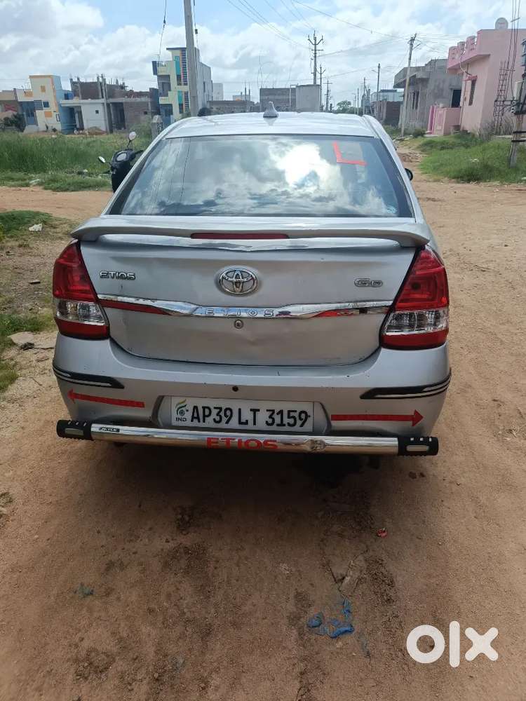 Toyota Etios 2016 Diesel 260000 Km Driven
