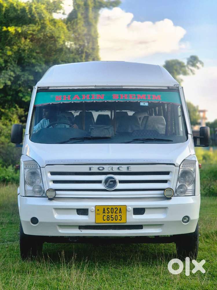 Force Motors Trax Cruiser 12 Str Ac, 2017, Diesel