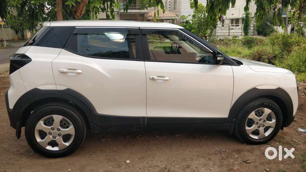 Mahindra Xuv 3xo Mx3, 2024, Petrol