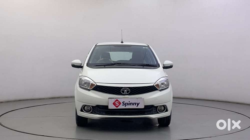 Tata Tiago Xza, 2017, Petrol