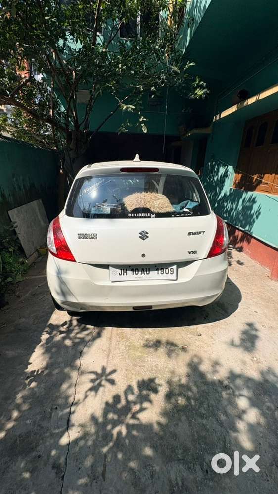 Swift Petrol Maruti Suzuki 2015 Year