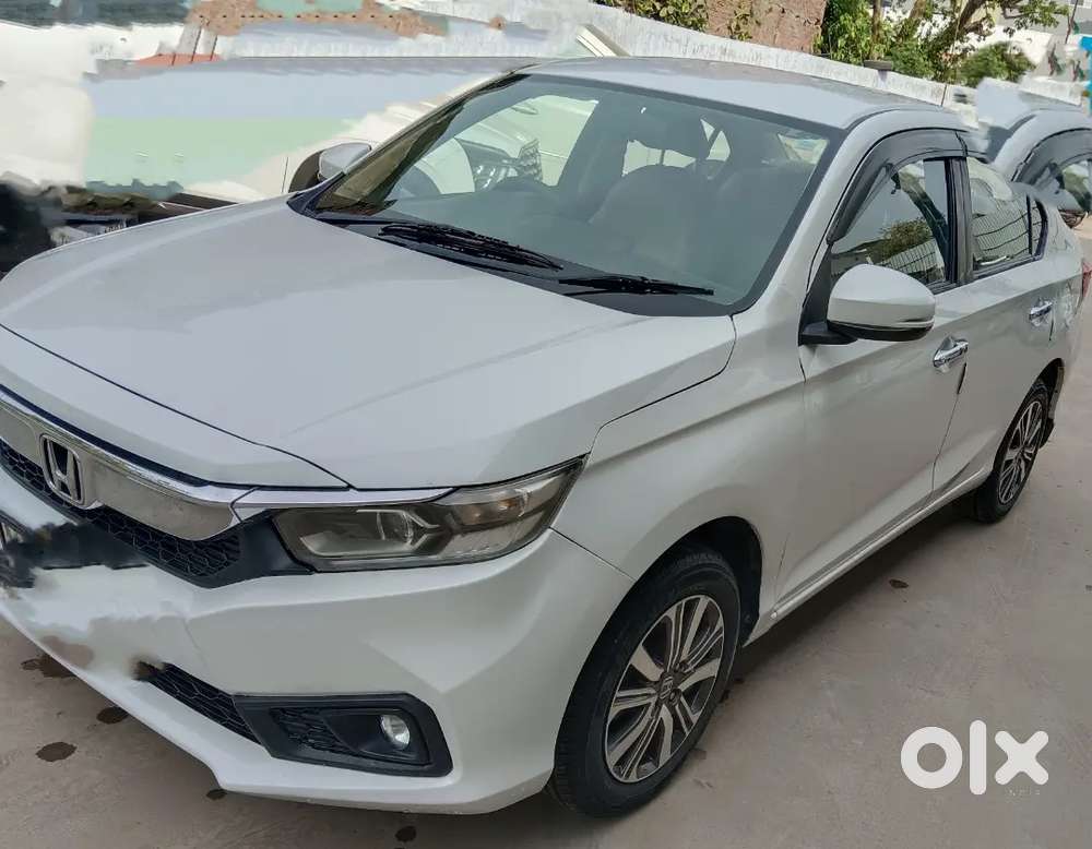Honda Amaze 2nd Gen 2022 Petrol 15800 Km Driven