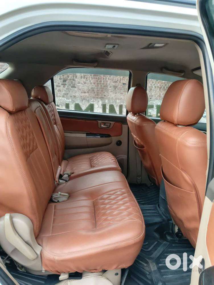 Toyota Fortuner 3.0 4x2 Mt, 2012, Diesel