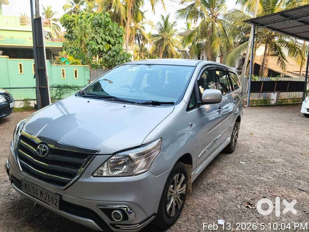 Toyota Innova 2012-2013 2.5 E Diesel Ms 7-seater, 2011, Diesel