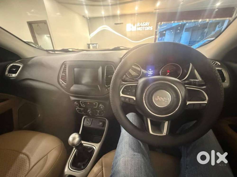 Jeep Compass 2.0 Longitude Option, 2017, Diesel