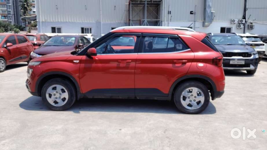 Hyundai Venue S Mt 1.2 Kappa, 2021, Petrol