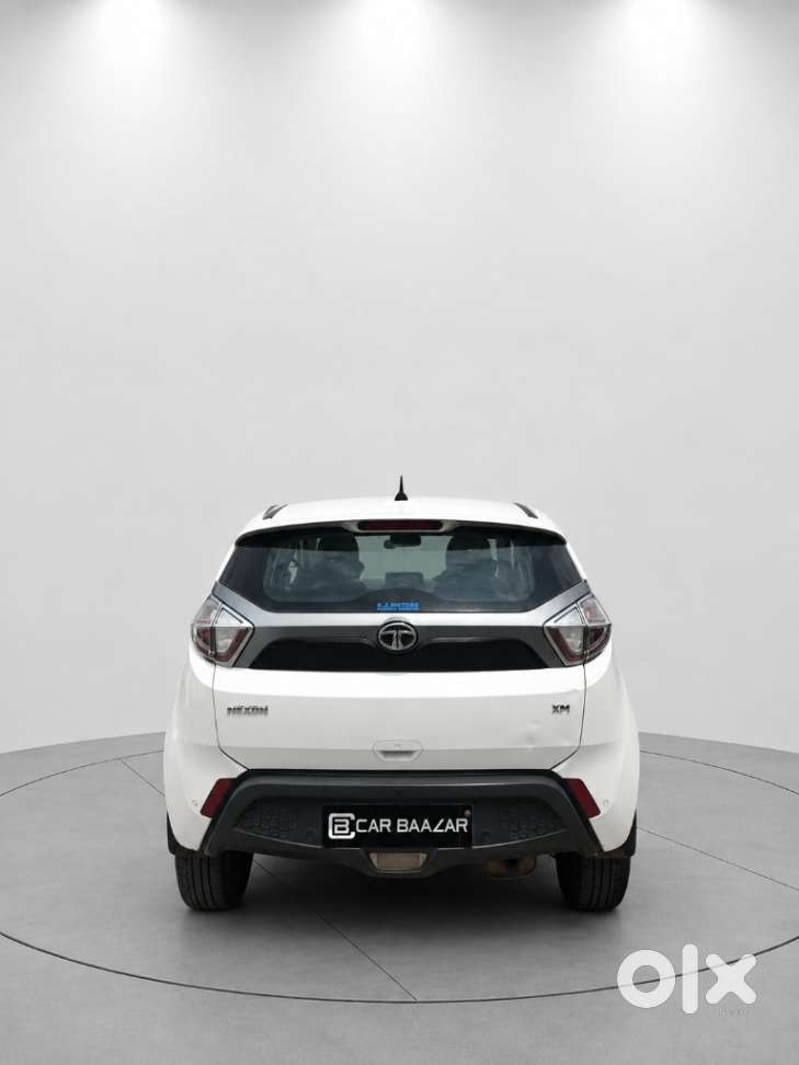 Tata Nexon 1.2 Revotron Xm (s), 2019, Petrol