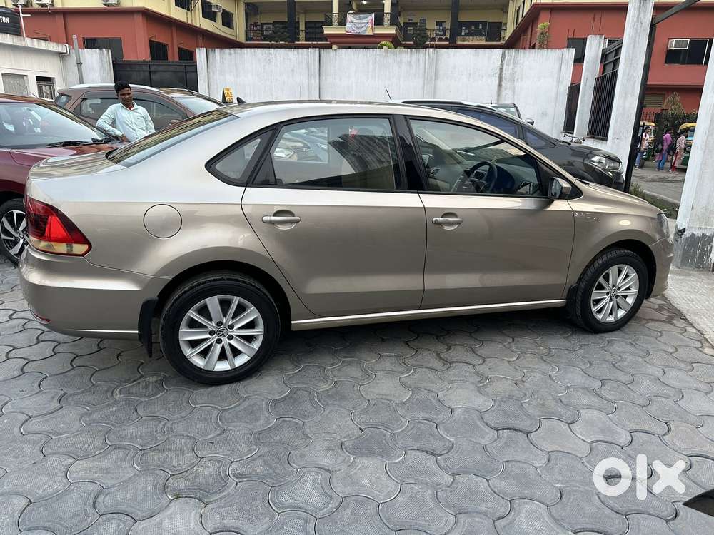 Volkswagen Vento 2010-2013 Petrol Highline, 2016, Petrol