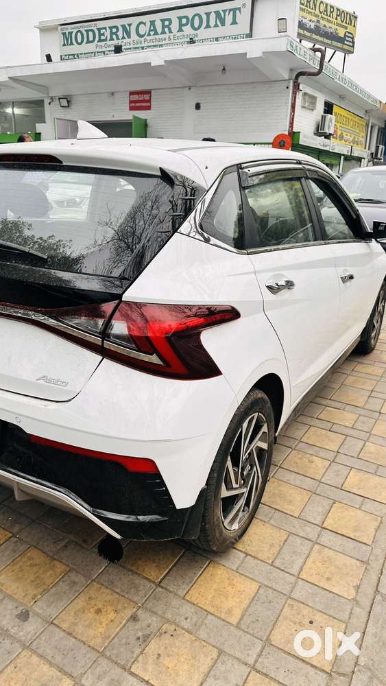 Hyundai Elite I20 Asta (o) 1.2 Mt, 2025, Petrol