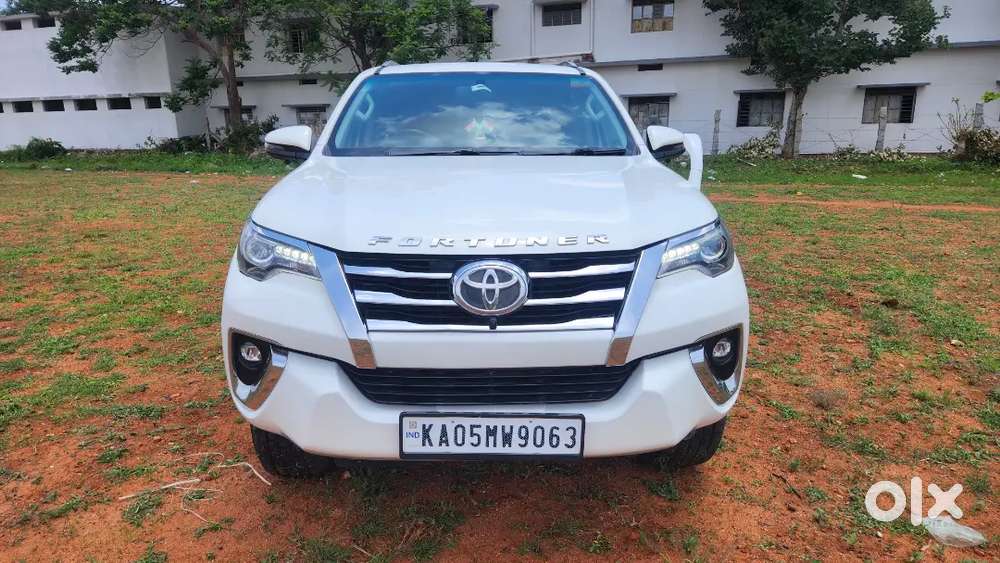 Toyota Fortuner 2018 Diesel 173000 Km Driven