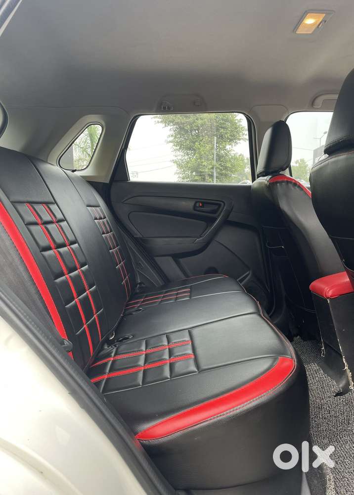Maruti Suzuki Vitara Brezza 1.5 Lxi, 2022, Petrol