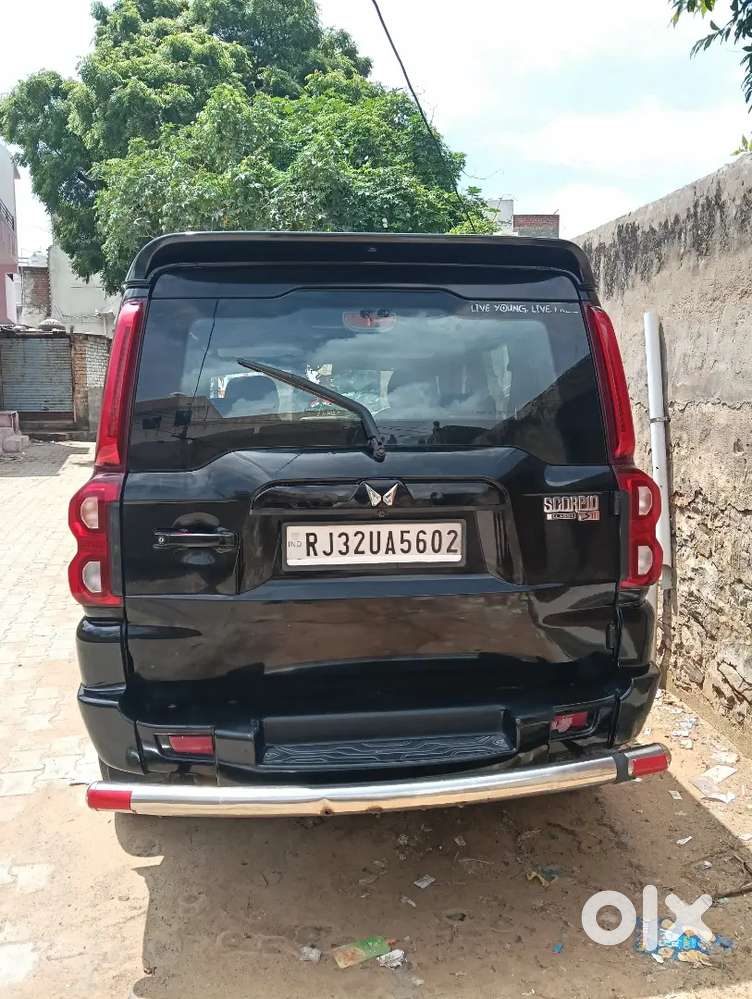 Mahindra Scorpio 2017 Diesel Manual