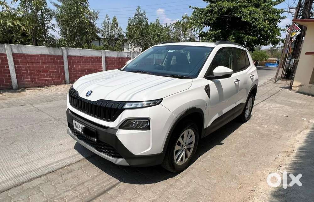 Skoda Kylaq Signature Plus At, 2025, Petrol