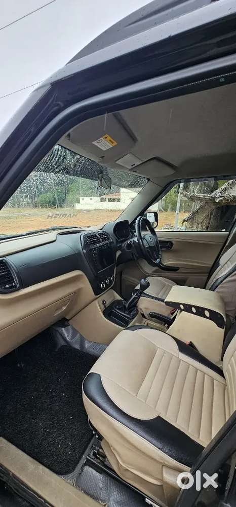 Mahindra Tuv 300 2015 Diesel Good Condition