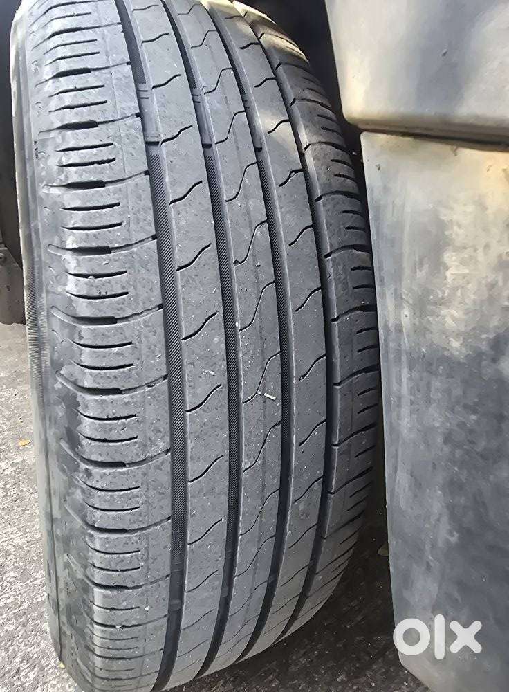 Maruti Suzuki Brezza 1.5 Vxi Cng, 2023, Cng & Hybrids