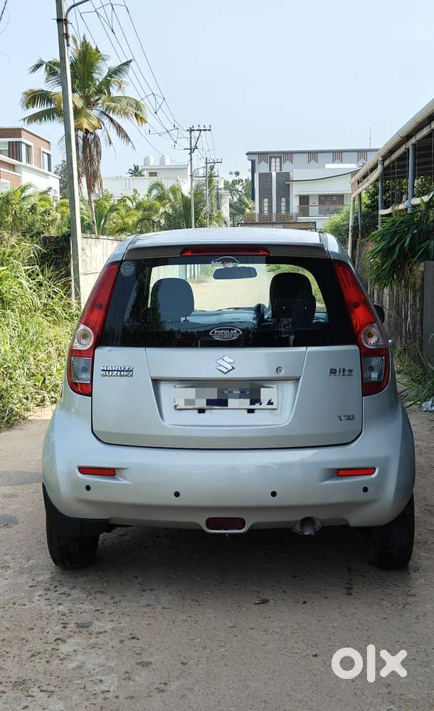 Maruti Suzuki Ritz Vxi, 2012, Petrol